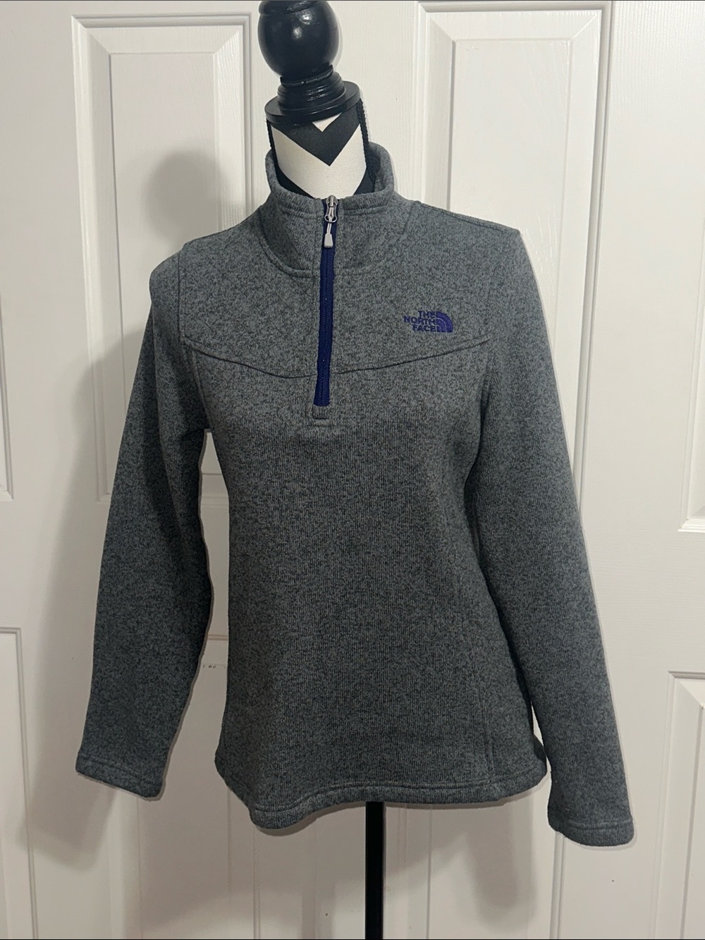 The North Face Women’s Gray Quarter Zip Sweater